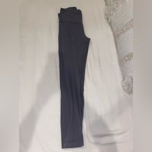 Gray lululemon align leggings. 27 inch. Size 6
